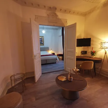 Апартаменты -