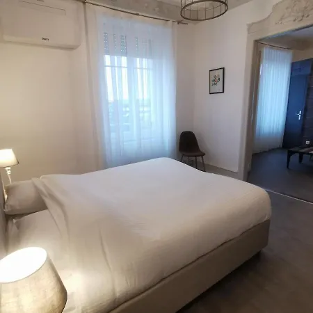 Апартаменты -