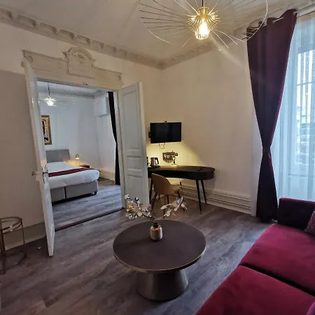 - Chez Axelle Apartment