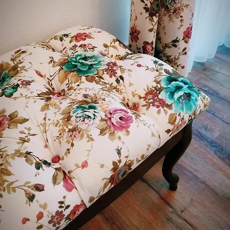 - Апартаменты *